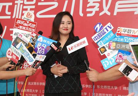 以科技之力，筑艺术传承之魂<br />：馗咝Ｔ冻桃帐踅逃似舳鞘皆猜淠